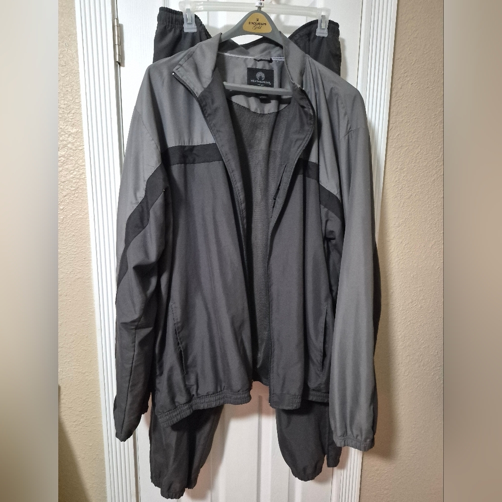 Weatherproof Men's Charcoal and Slate Windbreaker